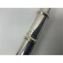 Buffet Crampon & Co Cooper Series II silver plated flute, serial no.020804739; in fitted hard case and outer carrying case