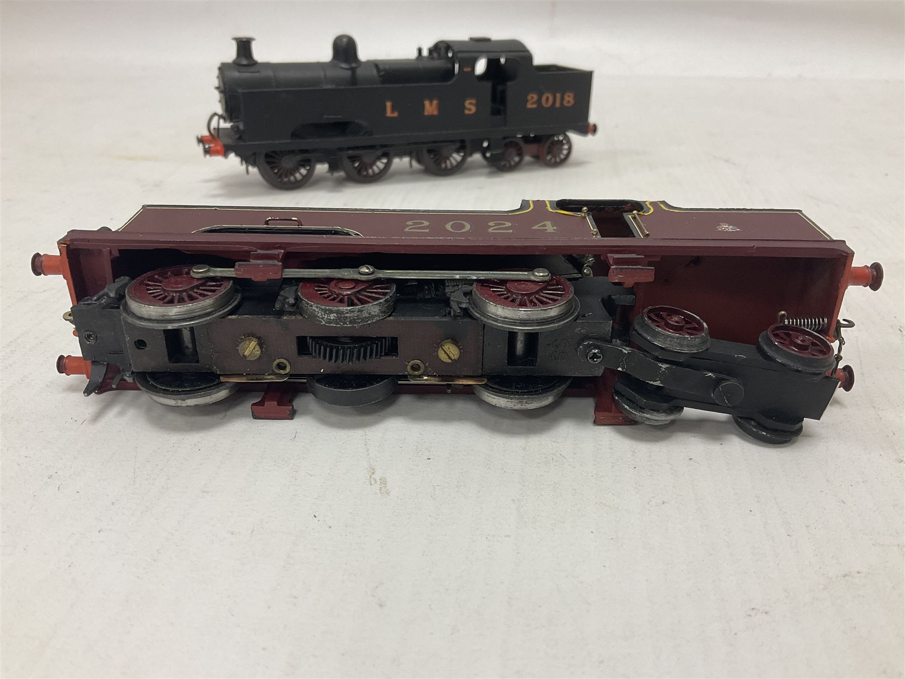 ‘00’ gauge - two kit built steam locomotives comprising Midland Railway Class 2000 0-6-4T no.2024 finished in LMS crimson; together with another MR 2000 Class 0-6-4T locomotive numbered 2018 and finished in LMS black (2) 