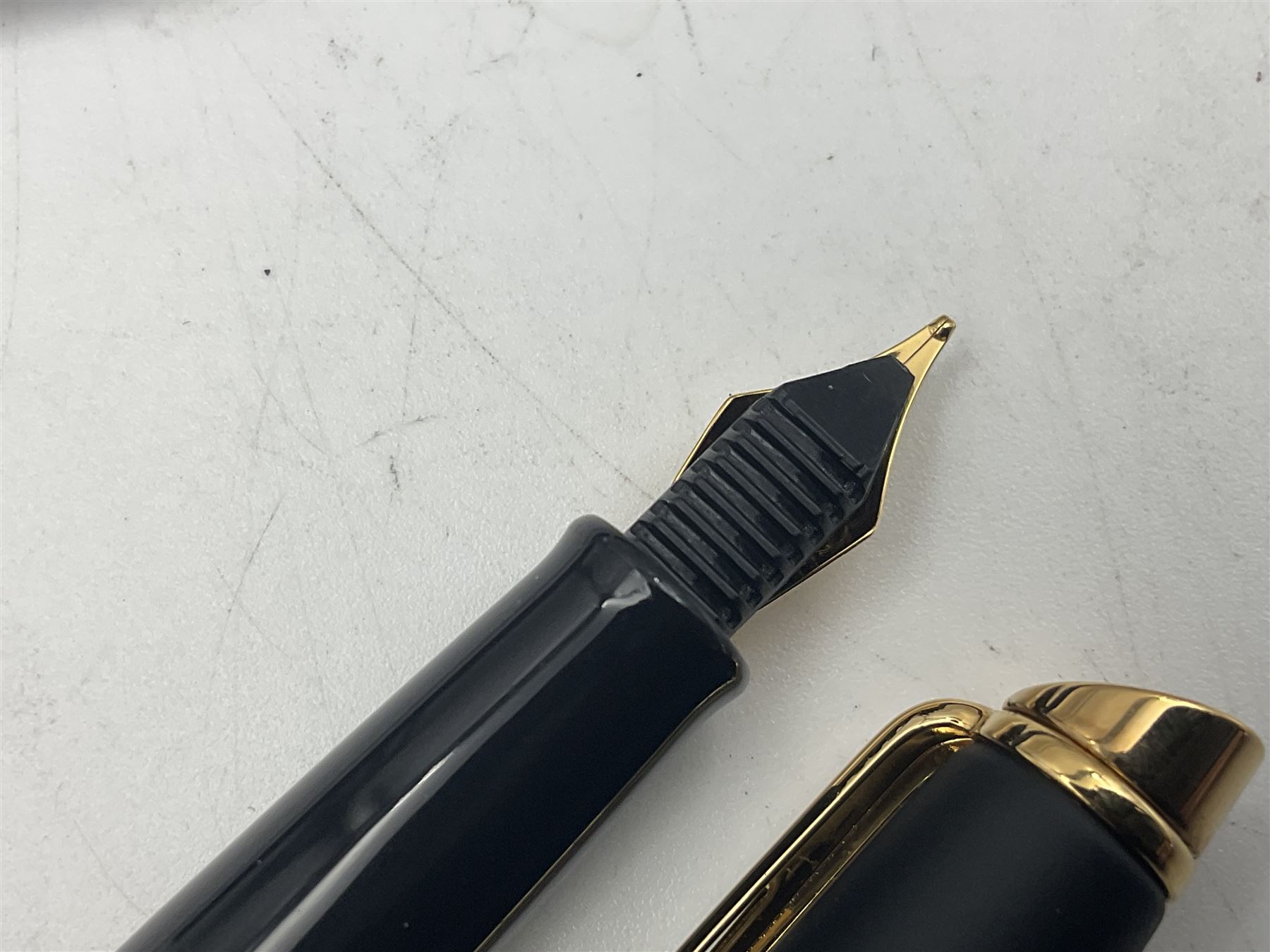 Waterman Hemisphere fountain pen and matching ballpoint pen, both in presentation boxes