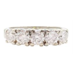 18ct white gold five stone round brilliant cut diamond ring, London hallmark, total diamond weight 1.52 carat