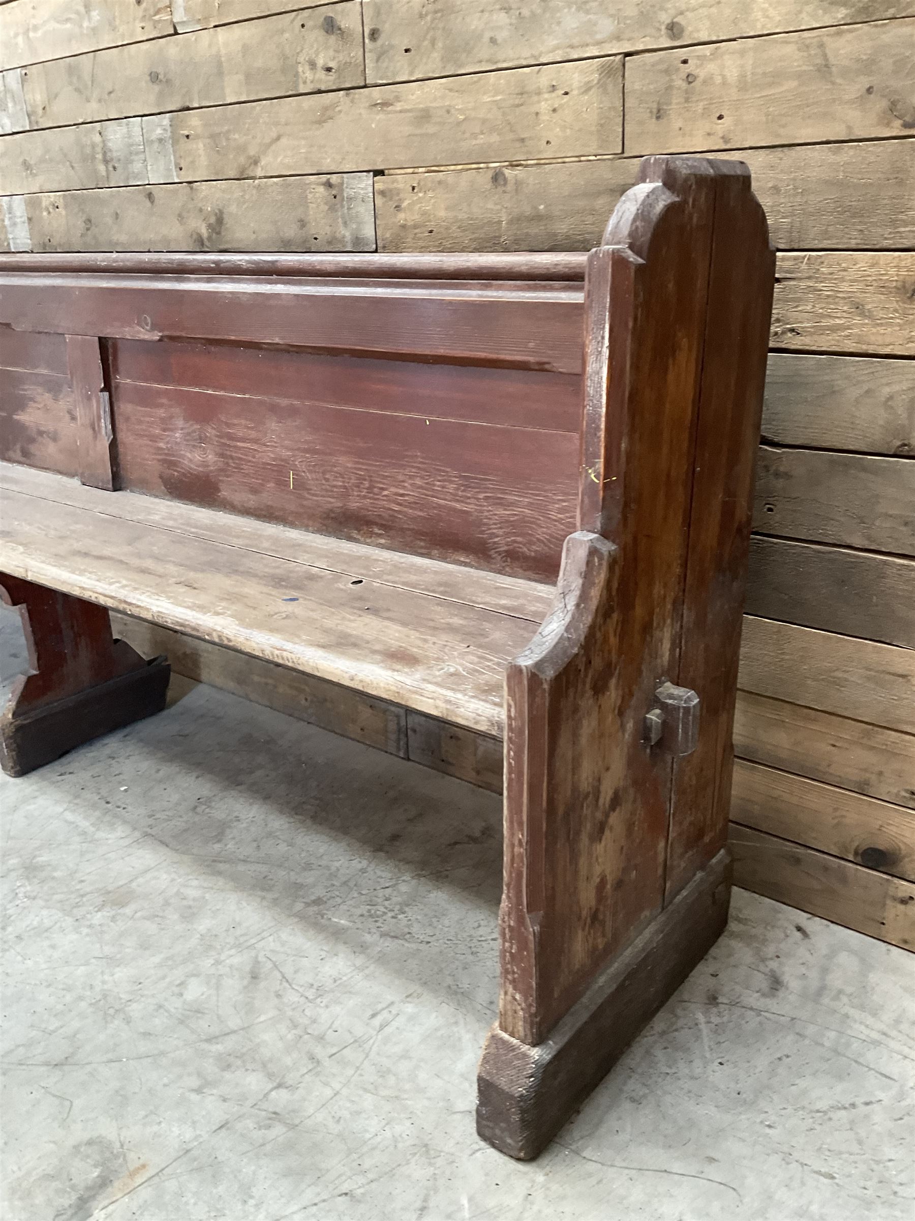 Early 20th century pine pew 