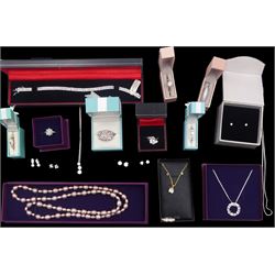 Collection of silver and silver-gilt stone set jewellery including bracelet, necklace, rings, earrings and costume jewellery 