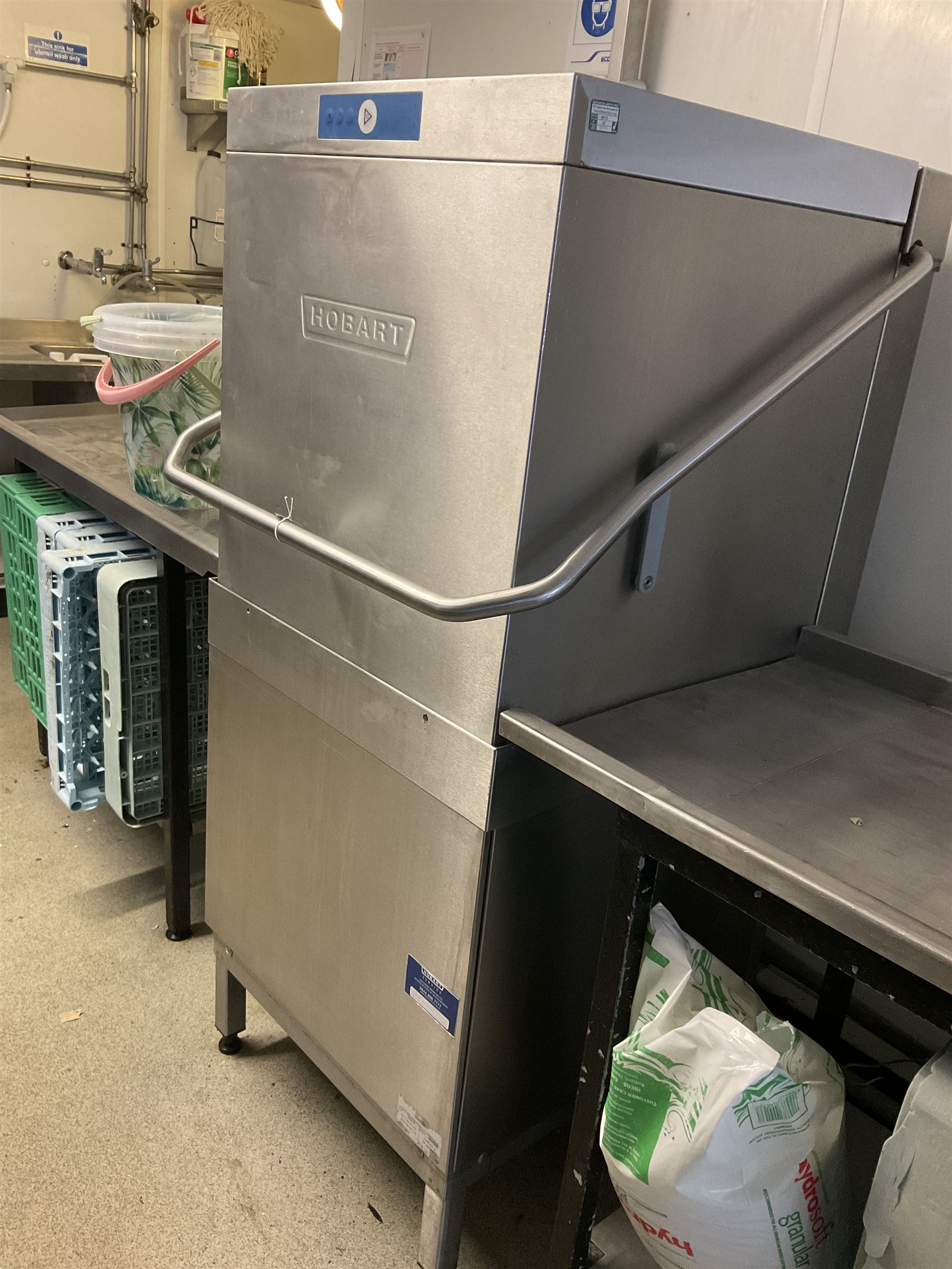 Hobart AMXS16 pass through dishwasher system, with two tables, and two five tier shelving units