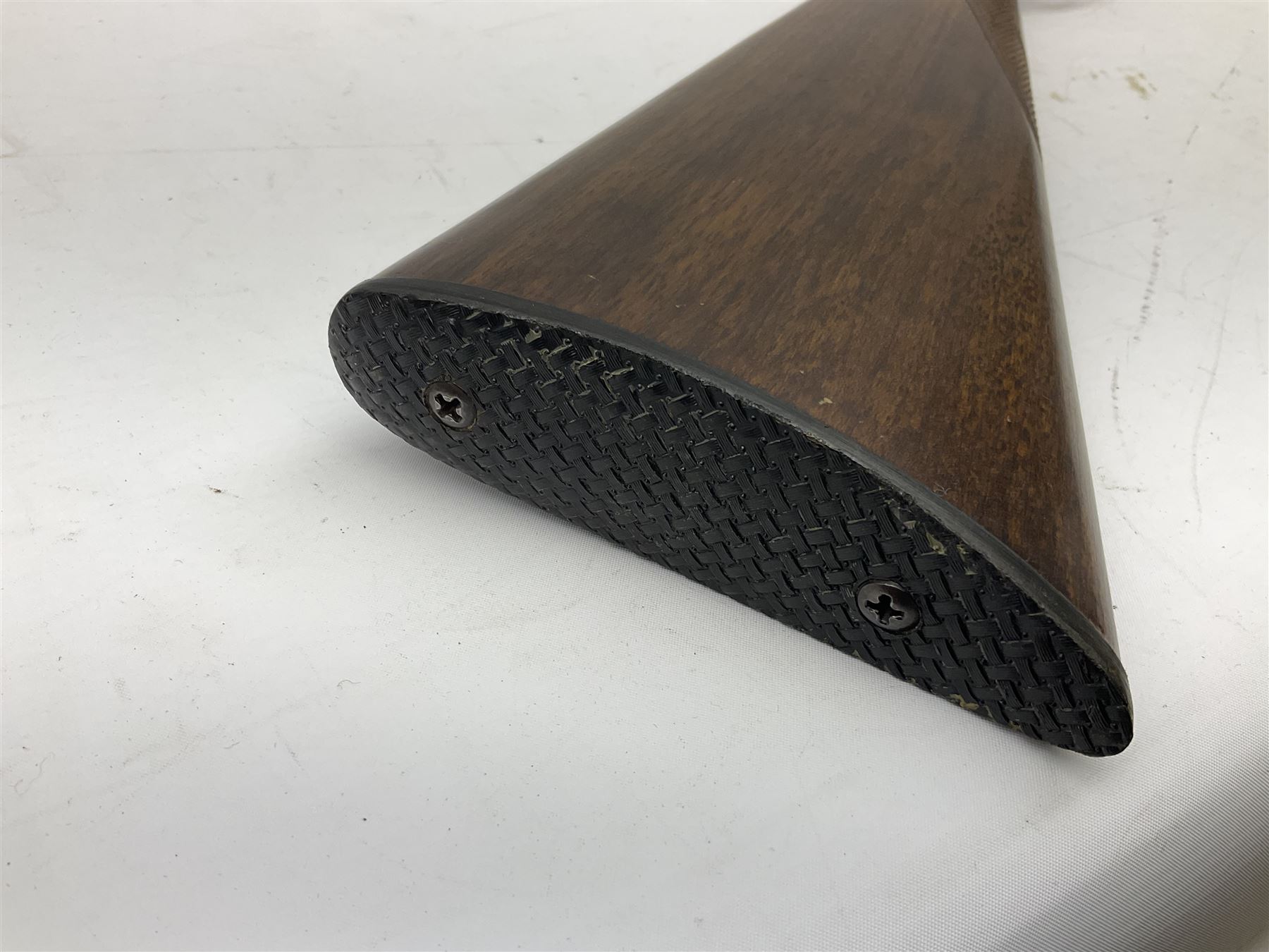 Spanish Ugartechea 20-bore double barrel side-by-side boxlock non-ejector sporting gun, retailed by Parker Hale Birmingham, with 67.5cm barrels, walnut stock with chequered grip and fore-end No.171199 L112cm overall SHOTGUN LICENCE REQUIRED