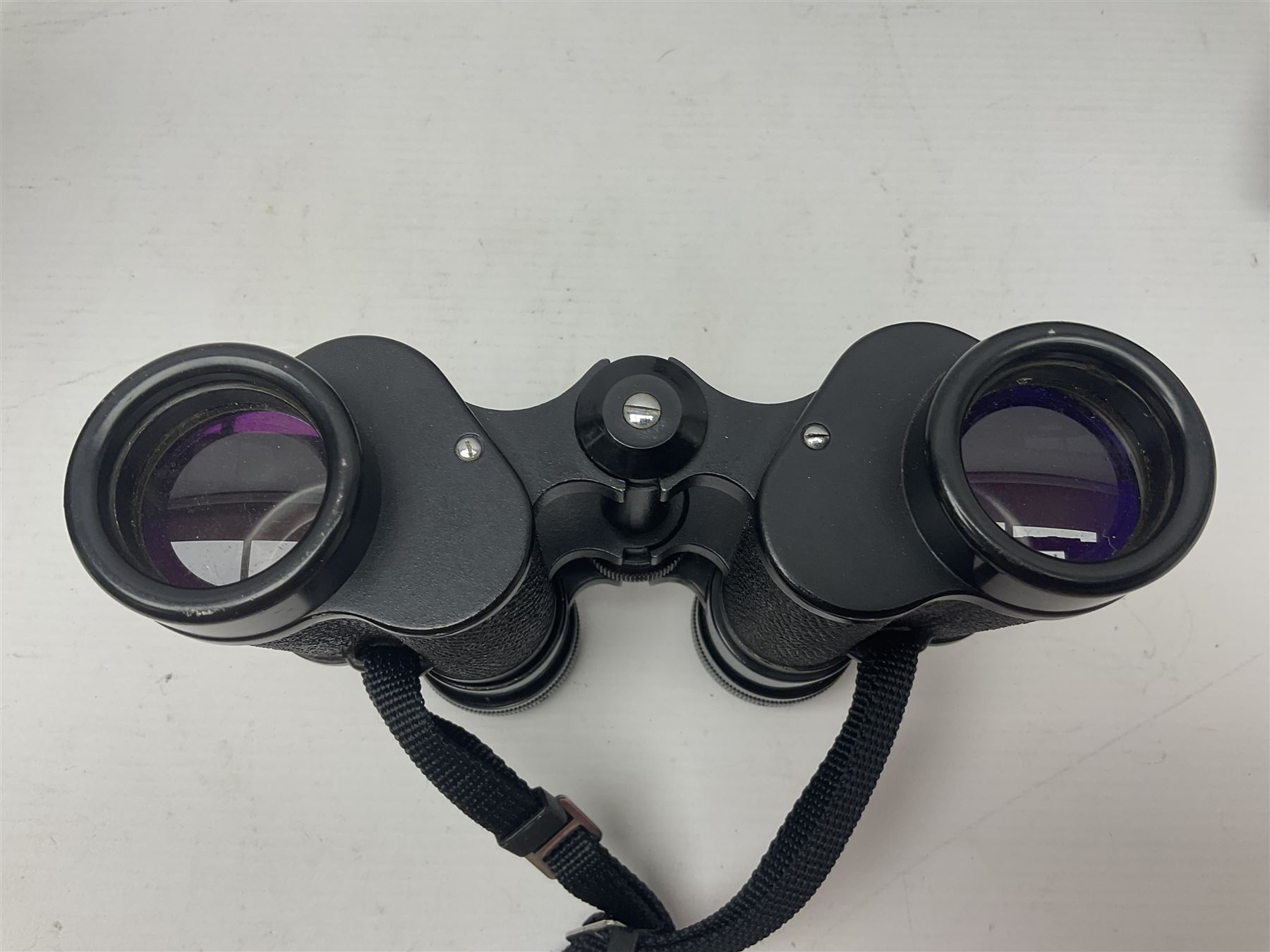 Optus Spotting scope 20-60x60, together with Wray London Wrayvu binoculars, Greenkat 10x50 binoculars and one other pair 