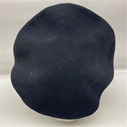 WWII French Chars De Combat (Tanks) beret with insignia c1940