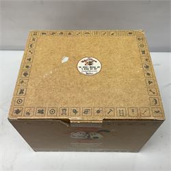 Wallace & Gromit - A Grand Day Out: limited edition 'The Rocket' music box by Robert Harrop, 196/1000, boxed with certificate