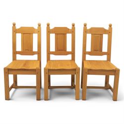 Contemporary solid oak dining table, and set of eight chairs, rectangular plank top with chamfered edges, raised on square supports