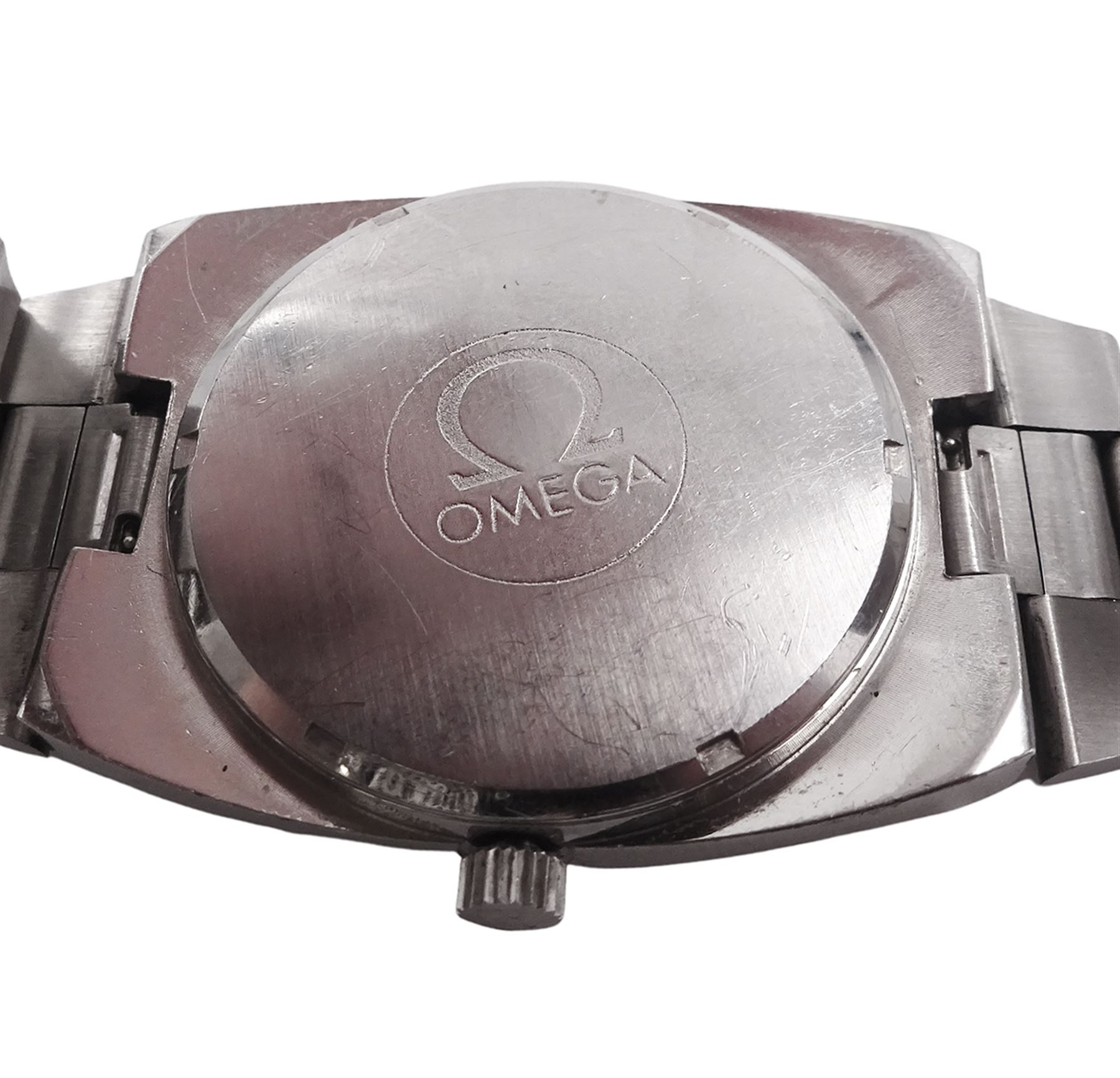 Omega Geneve automatic gentleman's stainless steel bracelet wristwatch, Ref. 	166.0191, Cal. 1012, silvered dial with date aperture, on original stainless steel bracelet