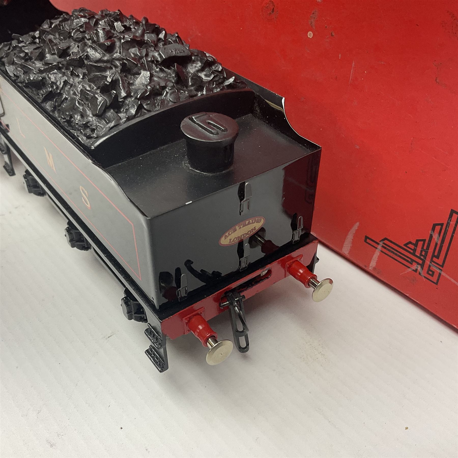 Ace Trains '0' gauge - E3 '2006 Celebration Class' 4-4-0 tender locomotive No.2006 in LMS black; boxed with original packaging and paperwork