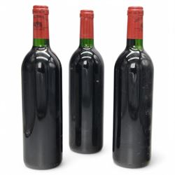 Chateau Yon-Figeac 1984 Saint-Emilion Grant Cur Classe, unknown proof 75cl, three bottles  