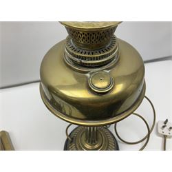 Brass table lamp in the form of a Corinthian column, together with a converted oil lamp, tallest without lightbulb H50cm