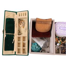 Silver jewellery, including faux pearl necklace and earrings, costume jewellery, Bulova automatic wristwatch, etc