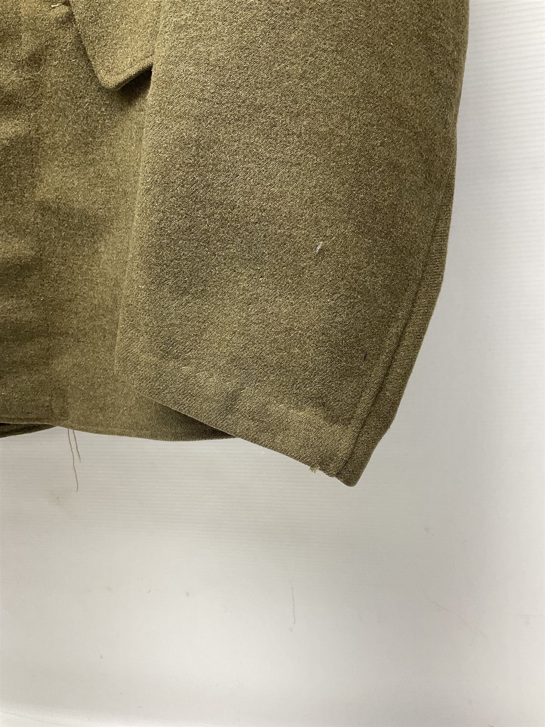 British M22 khaki tunic for the Hampshire Regiment with WW1 trio ribbon bar