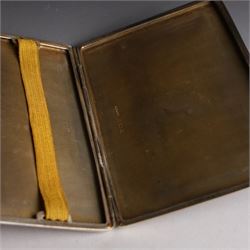 1920s silver cigarette case, with engine turned decoration and vacant cartouche, hallmarked Harman Brothers, Birmingham 1921, H13cm