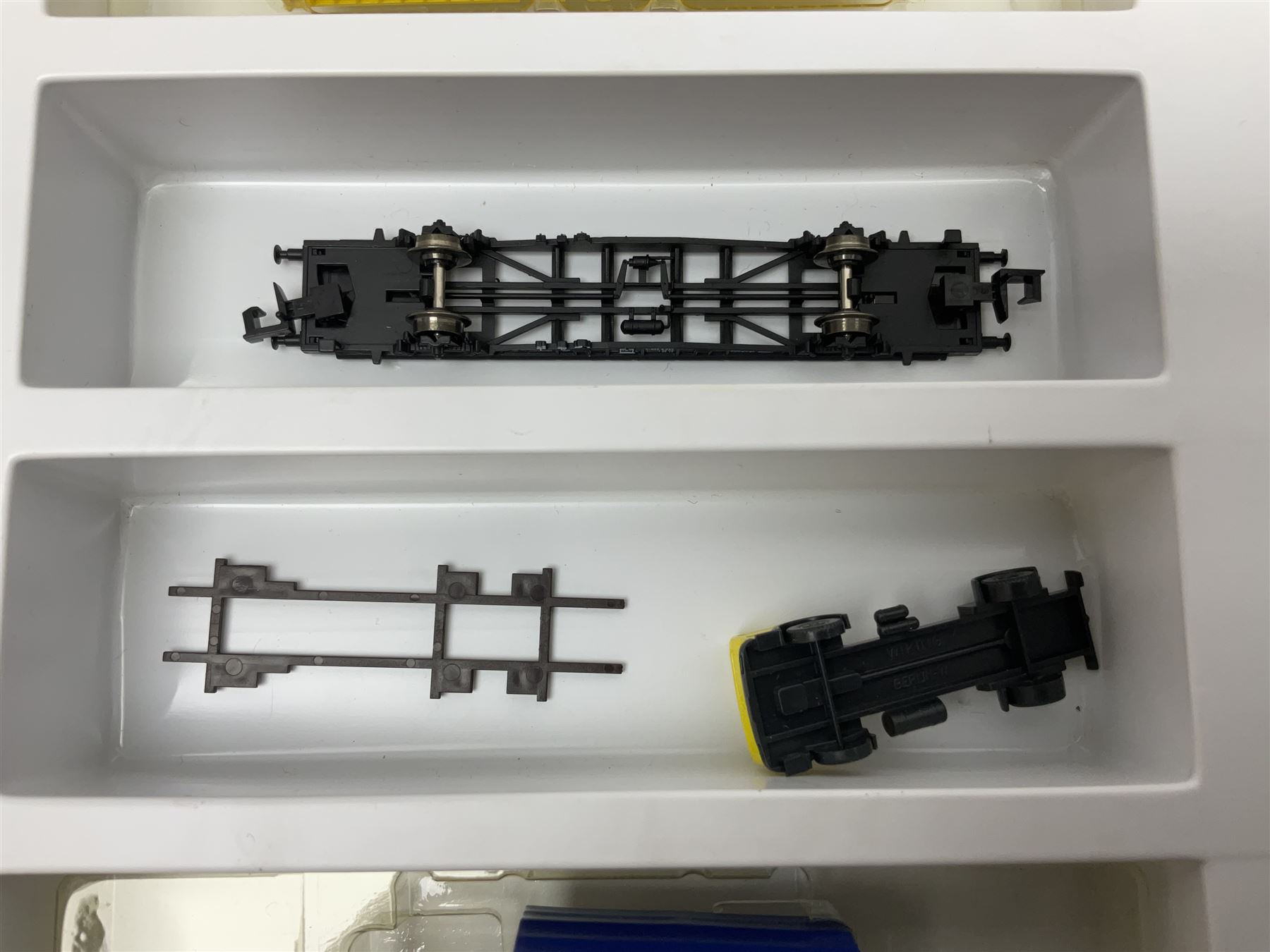 Trix Minitrix 'N' gauge - No.12363 'LINT' Diesel Powered Rail Car 'bendy' train; boxed; and No.11411 DB Zugset 'Danzas' goods set; boxed (2)