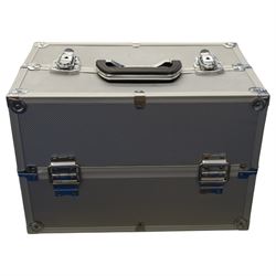 Two flight cases, H 22cm W 36cm, H 16cm x 46cm