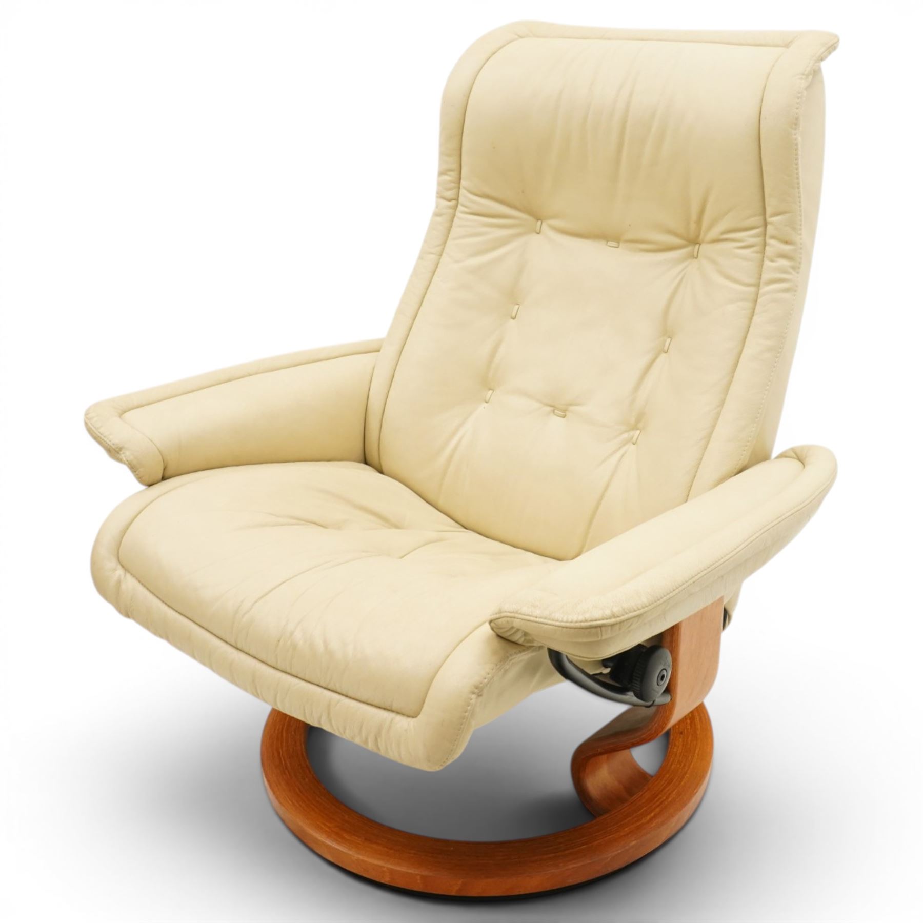 Ekornes - Stressless cream leather upholstered reclining armchair 