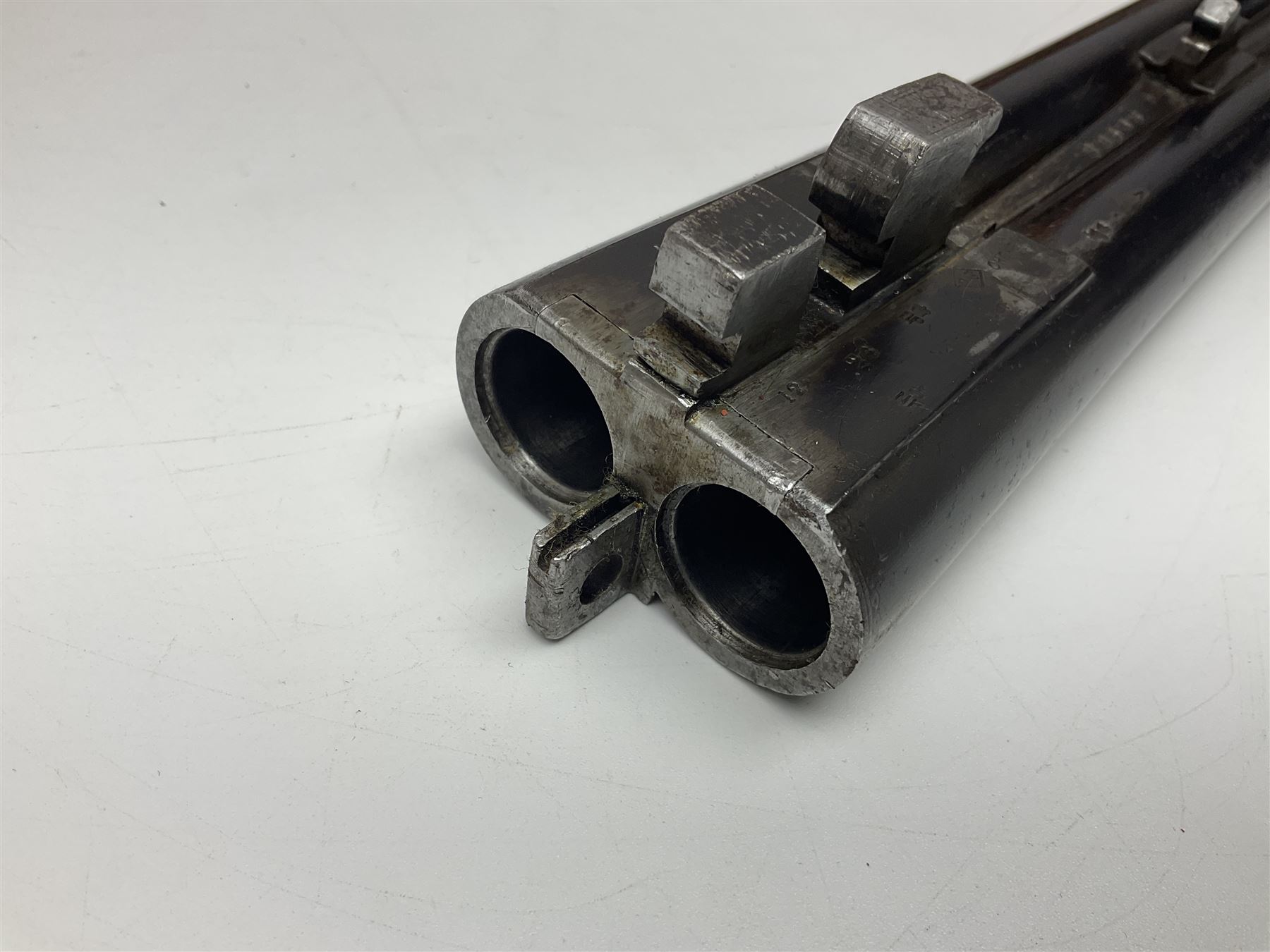 SHOTGUN CERTIFICATE REQUIRED - Late 19th century R. Robinson of Hull 12-bore side-by-side double barrel hammer shotgun; with 76cm(30