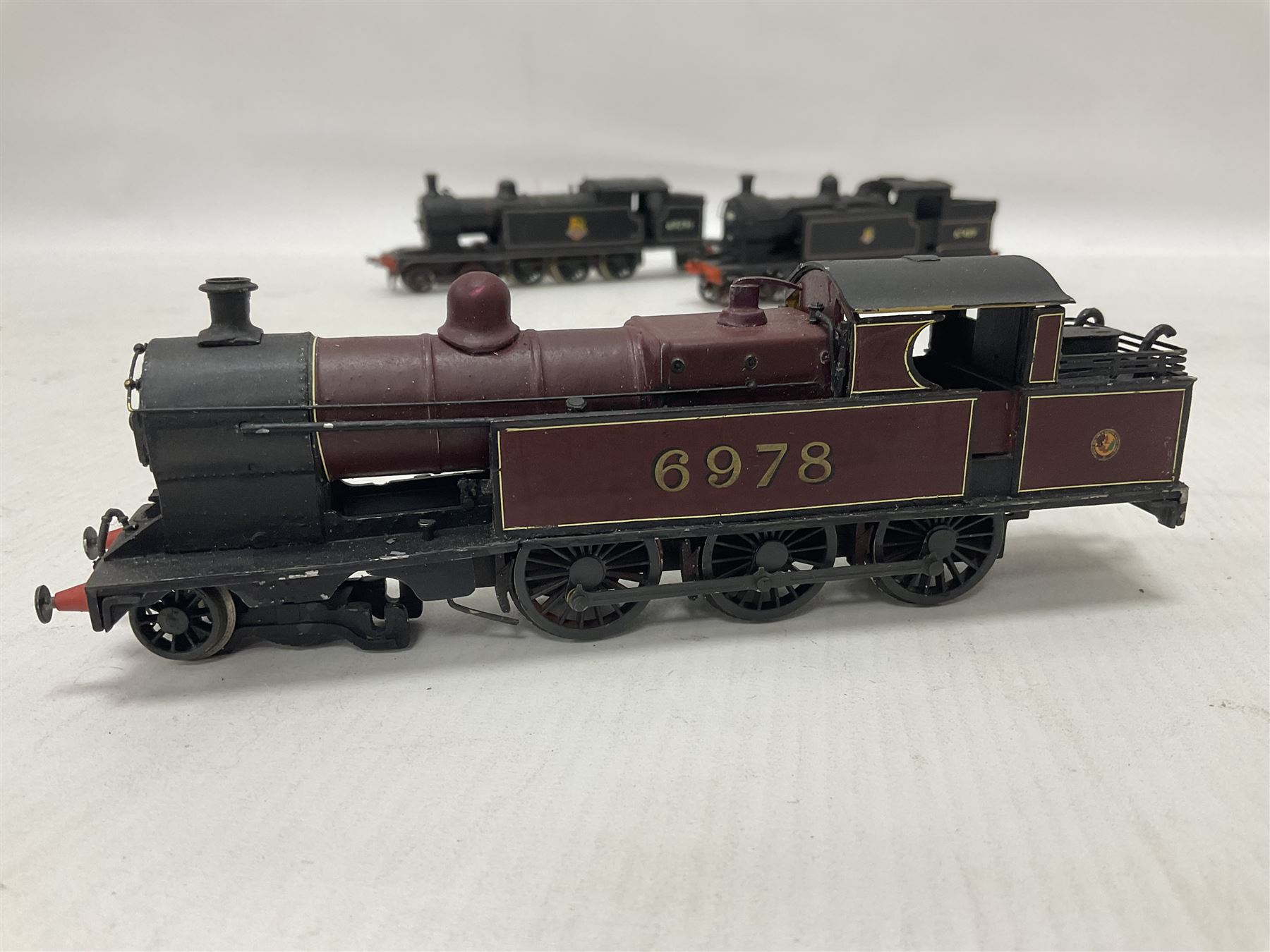 ‘00’ gauge - eight kit built steam locomotives, mostly for restoration comprising LNWR/LMS Whale G Class 0-8-0 no.49078 in BR black; Class J11 (Pom-Pom) 0-6-0 no.64451 in BR black; Class F4 2-4-2T no.67214 in BR black; Precursor Tank Whale ‘Dreadnought’ 4-4-0 no.659 in black; Class O2 2-8-0 no.63936 in BR black; Class A4 4-6-2T no.6978 in LNER crimson; Class C16 4-4-2T no.67489 in BR black; Class A6 4-6-2T no.69791 in BR black (8) 