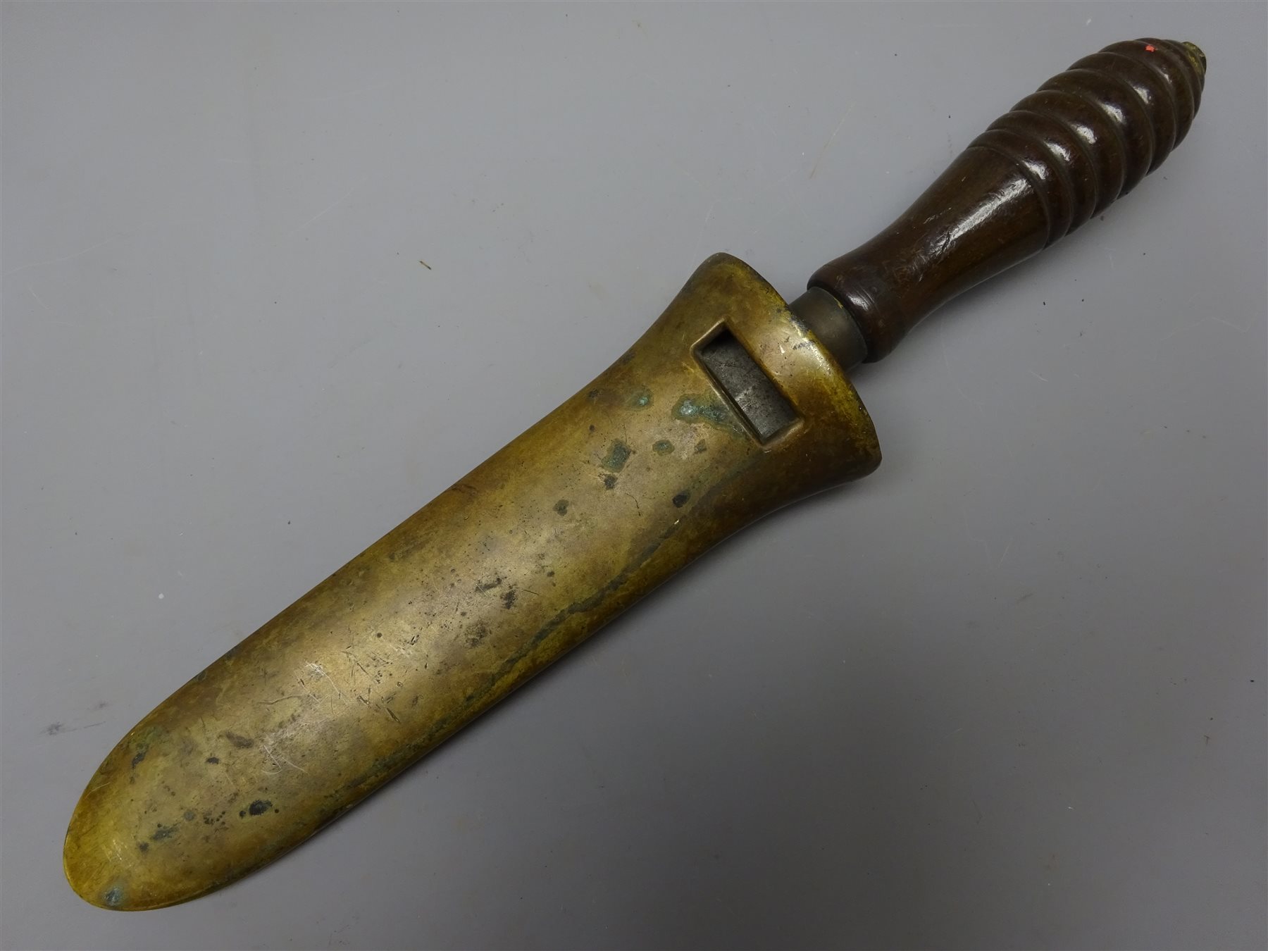 Divers knife, 18.5cm twin edged steel blade stamped Siebe Gorman & Co