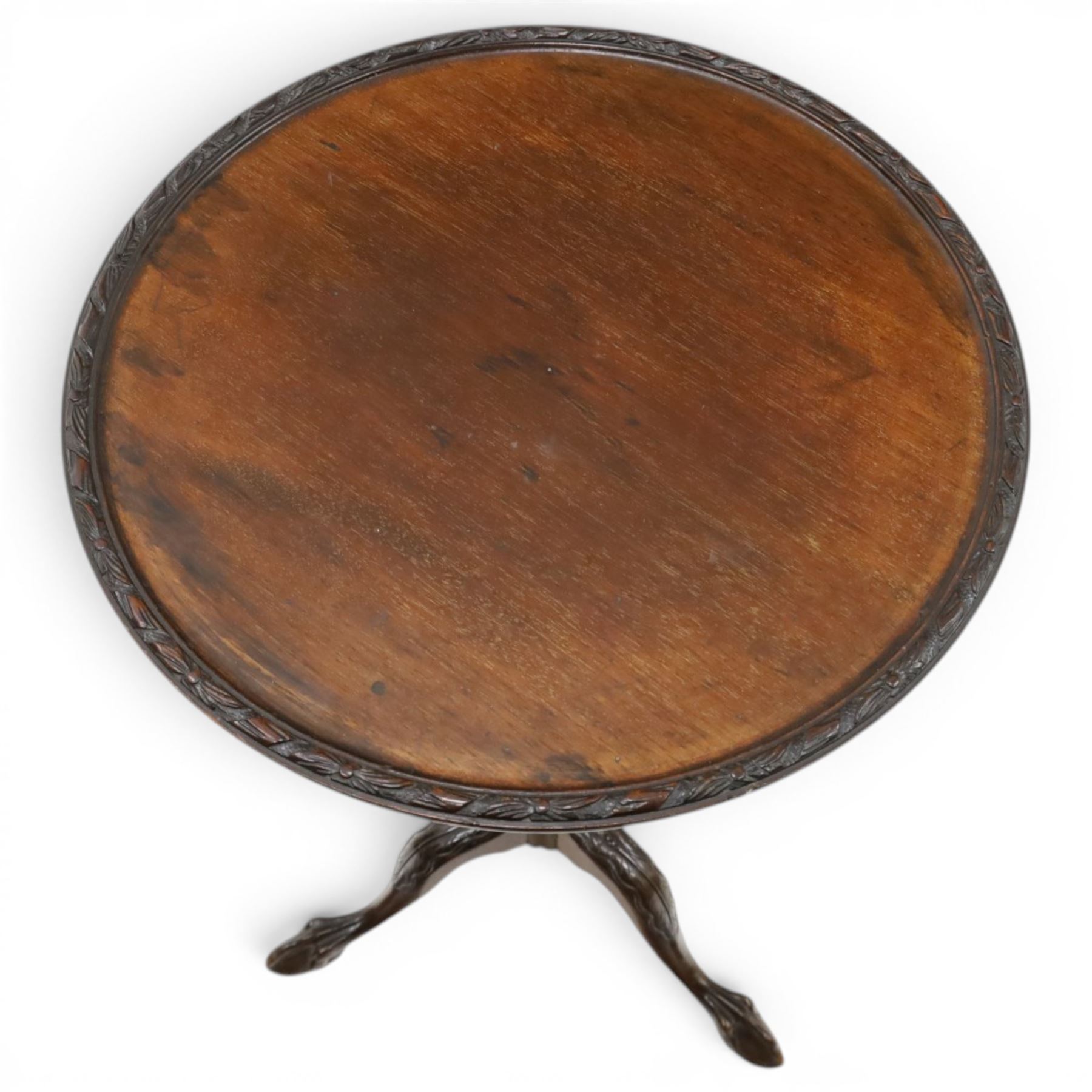 Georgian design mahogany wine table with moulded dish top and fluted pedestal