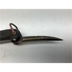 WW2 British army folding jack/clasp knife with blade and can opener marked with broad arrow and date 1944; a similar unmarked British army folding three-blade knife; and another later similar British Army knife marked Wade & Butcher Sheffield England (3)