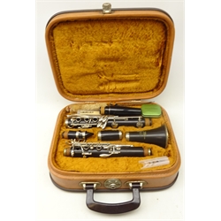  Vintage LaFleur Boosey & Hawkes clarinet, with cleaning rod, cased  