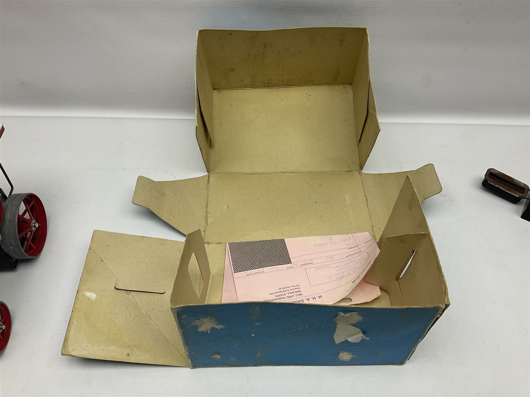 Mamod TE1A live steam traction engine with burner, scuttle and steering rod; boxed