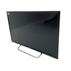 JVC LT-32C460M 32'' HD television with remote 