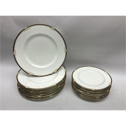 Wedgwood Cavendish pattern dinner service for twelve, comprising dinner plates, side plates, bowls, soup bowls, two tureens, saucer boat and sauce, together with matching part coffee service (82) 