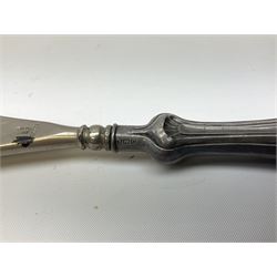 Silver mounted cut glass shaker/shifter, hallmarked Roberts & Dore, London 1961, together with a silver handled shoe horn, marked Crisford Norris Ltd, L19cm, silver mounted horn handled and steel carving tool and a hallmarked small silver spoon