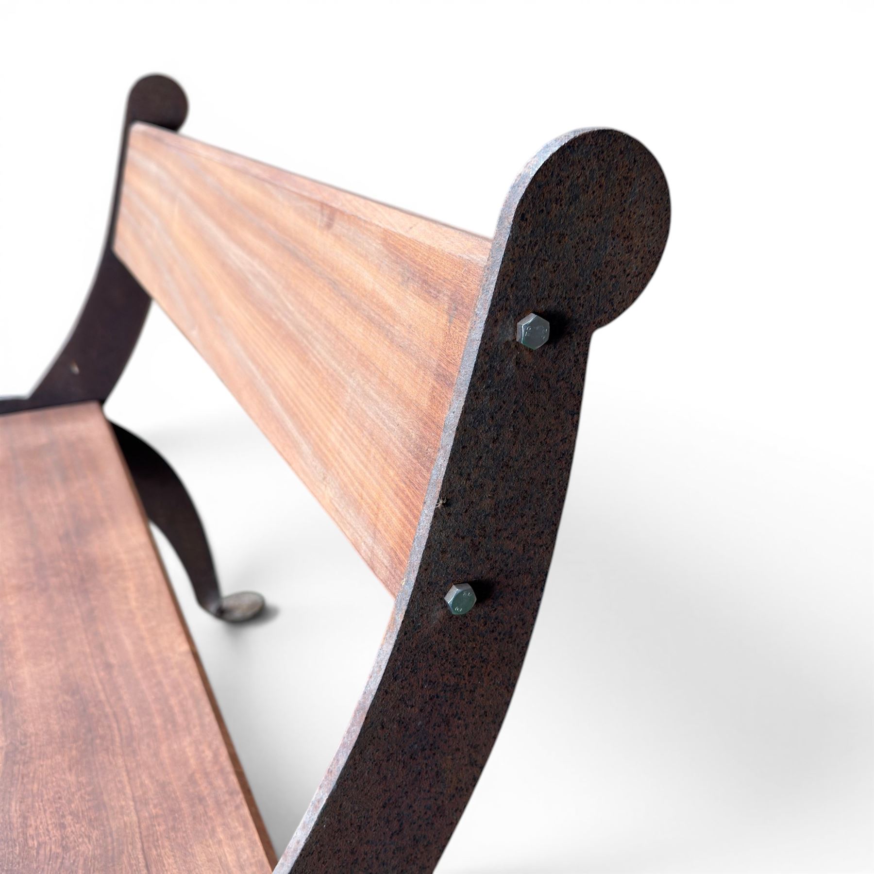 Corten steel industrial minimalism garden
bench, sapele hardwood plank seat and
backrest, unfinished steel with stained
timber