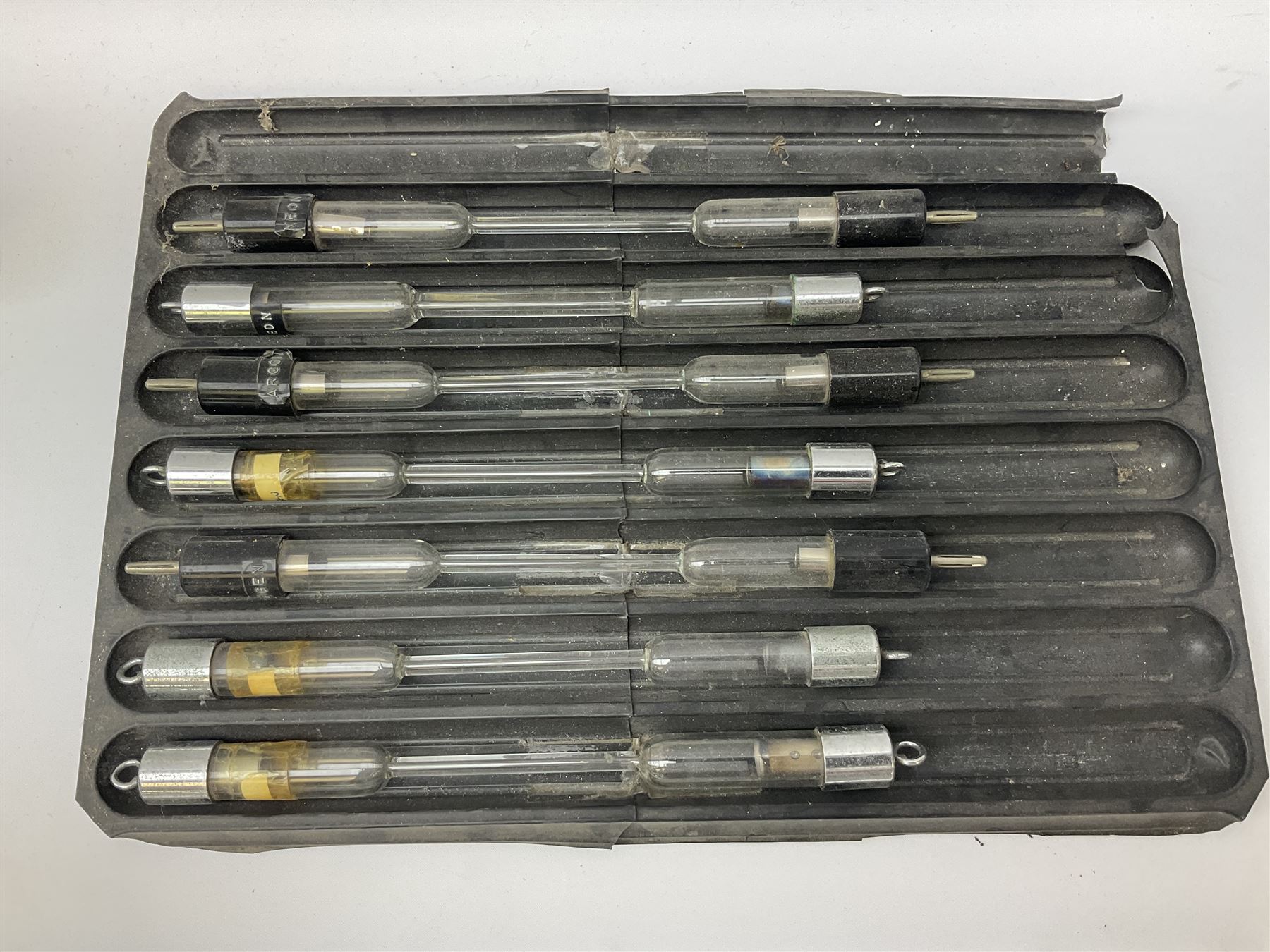 Quantity of laboratory and physics glassware including 'Guinea and Feather' equipment; boxed Latent Heat apparatus; Maltese Cross tube; atmospheric air pressure indicator flask; electroscope discharge tubes etc