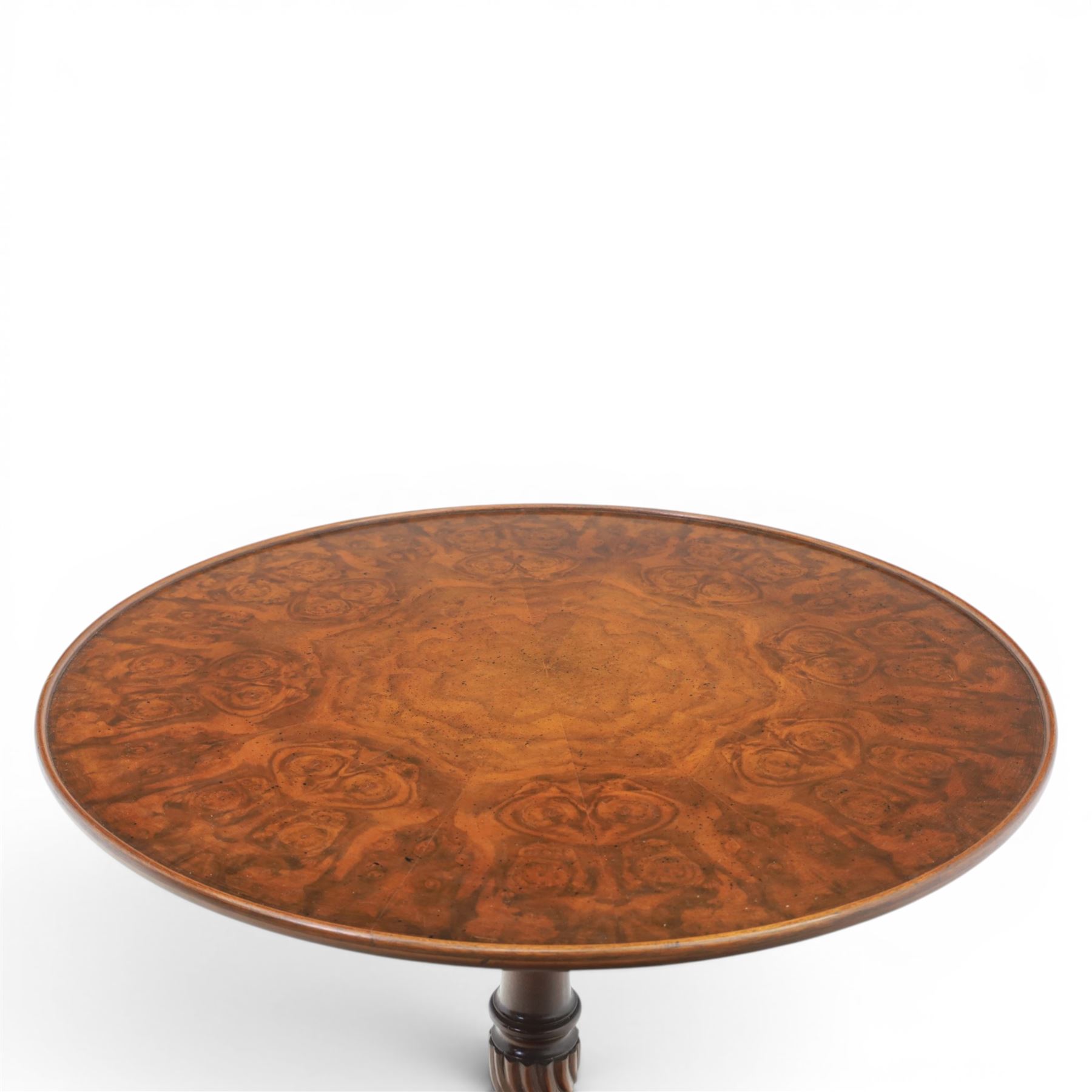 Georgian design figured walnut tripod table, book-matched sun-burst veneered circular snap top, raised on a turned column, above cabriole legs with pad feet
