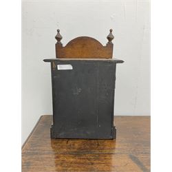 Fattorini & Sons early 20th century oak mantle clock