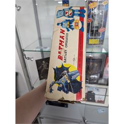  T.N Nomura Batman battery operated robot, boxed