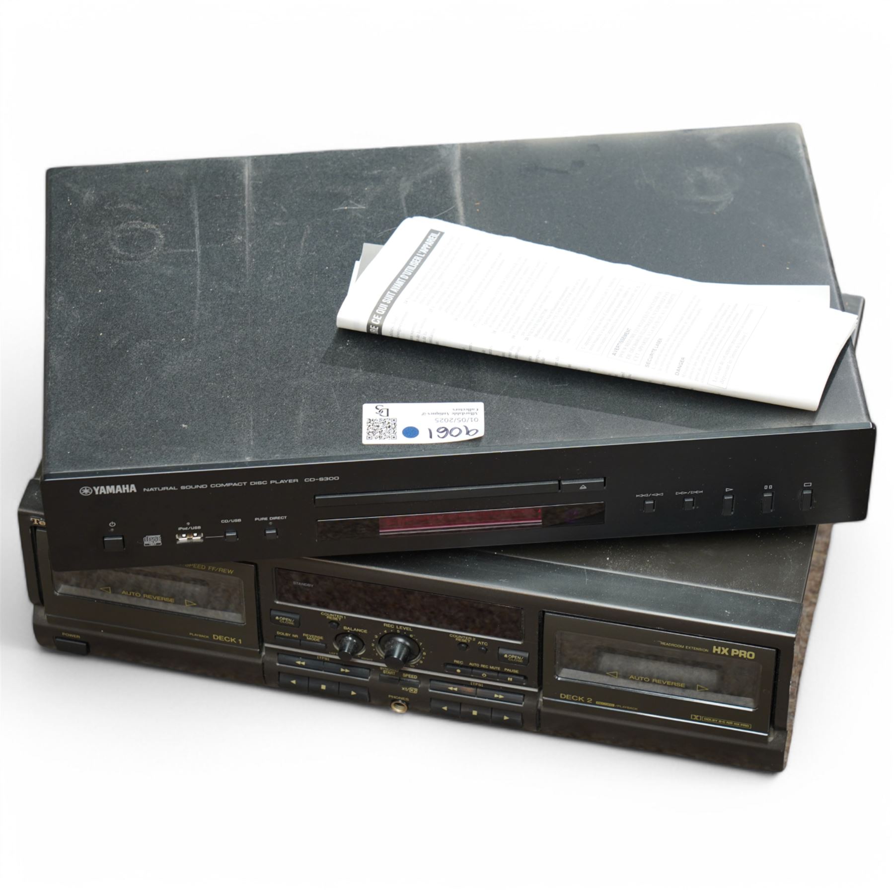 Quantity of HiFi equipment including Yamaha, Technics, etc and a number of records