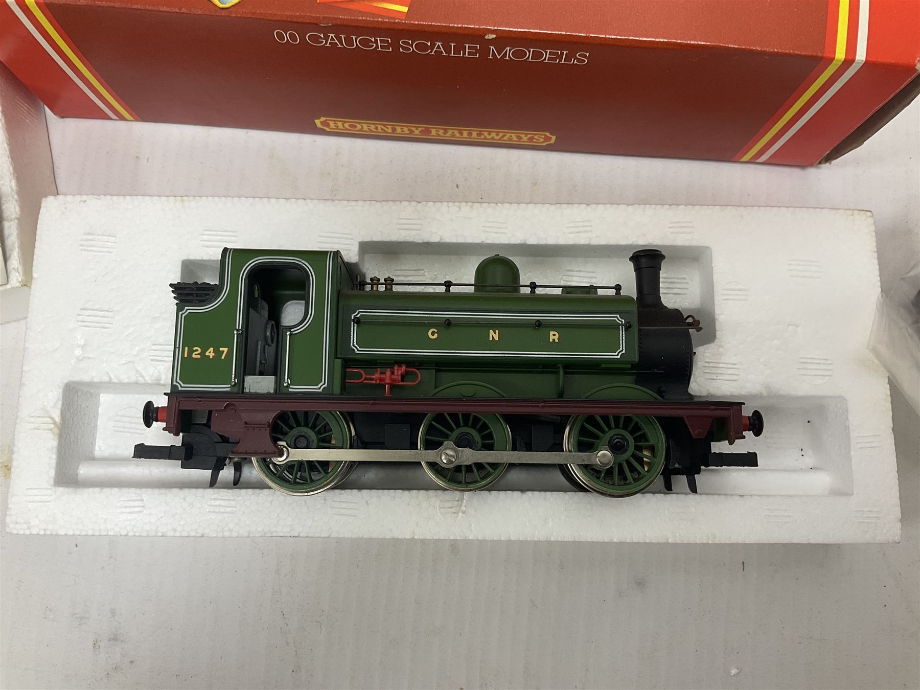 Hornby ‘00’ gauge - LBSC Class A1 0-6-0 ‘Brighton Works’ Terrier locomotive no.32635; LBSC E2 Class 0-6-0 tank locomotive no.100; BR Class 3F Jinty 0-6-0 tank locomotive no.47480; Caledonian ‘Pug’ Class 0-4-0 Saddle Tank locomotive no.270; GNR Class J13 0-6-0 Saddle Tank locomotive no.1247; LNER Class J83 0-6-0 locomotive no.8477; Class J52 0-6-0T locomotive no.68831 in BR black; in original boxes; BR Black 0-4-0 locomotive no.56025, in ‘Smokey Joe’ box; two further loose locomotives comprising ‘Waddon’ 0-6-0 locomotive no.54 and Caledonian Railway 0-4-0 locomotive no.270 (10) 