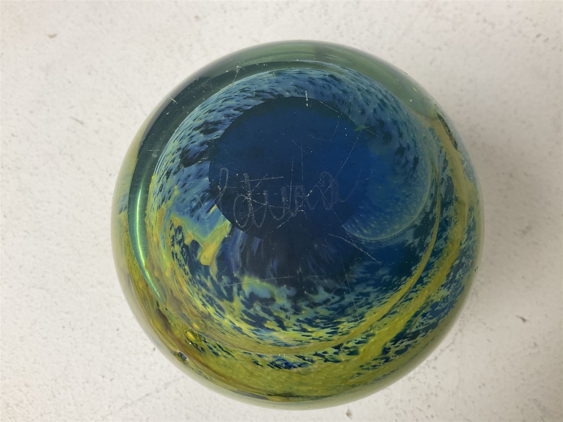 Twelve Caithness glass paperweights, to include Pastel, Mooncrystal and Fiesta, together with Baccarat 'The Princess Anne' paperweight and two Mdina examples (15)