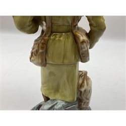 Royal Doulton Auxiliary Territorial Service Classics figure, modelled by Valerie Annand, HN4495, limited edition no 780/2500, H22cm