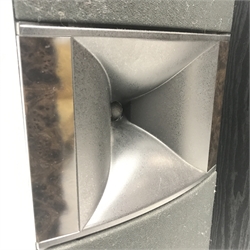 Pair JBL SVA 1600 audiophile speakers (W28cm, H95cm, D38cm) with cables