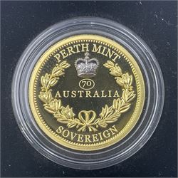 Queen Elizabeth II Australia 2022 gold proof fifty dollar 'Australian Sovereign Piedfort' coin, cased with certificate 