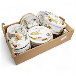 Royal Worcester Evesham table wares in one box