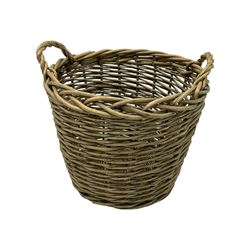 Three graduating wicker baskets (the largest - D55cm, H40cm)