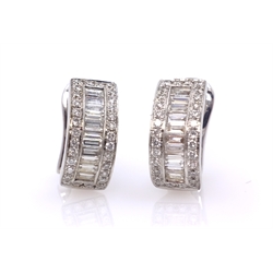  Mappin & Webb pair 18ct white gold baguette and grain set diamond ear-rings, hallmarked (to match previous lot)  