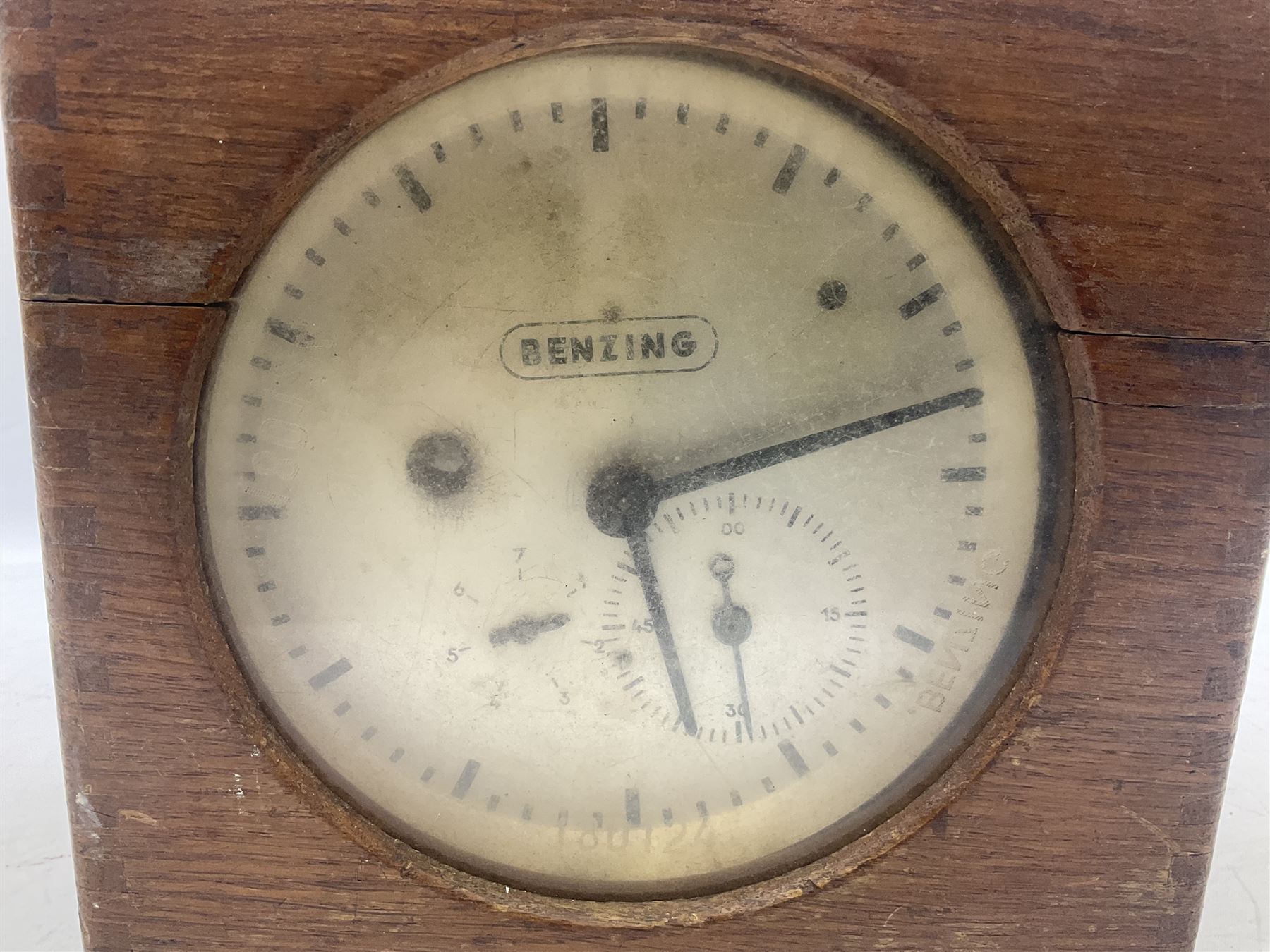 A 20th century Benzing Racing Pidgeon timing clock. Decorative Antiques & Collectors Sale