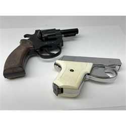 Italian Sprint eight-shot .22 rim fire blank firing pistol L18cm; and German MaRie Perfecta 6mm blank firing starting pistol, boxed with instructions (2)