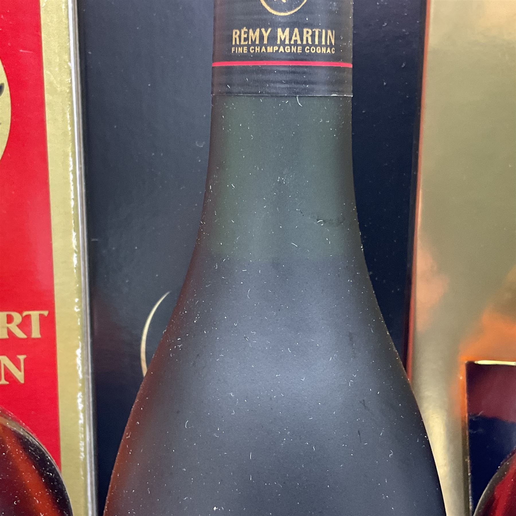 Mixed alcohol, to include Hennessy very special cognac, Martell VSOP cognac, De Valcourt Napoleon French brandy, etc, various contents and proof (5)