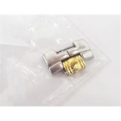 Longinges Flagship quartz two tone stainless steel bracelet wristwatch No. L5 651 3, with date aperture, boxed with papers and additional link